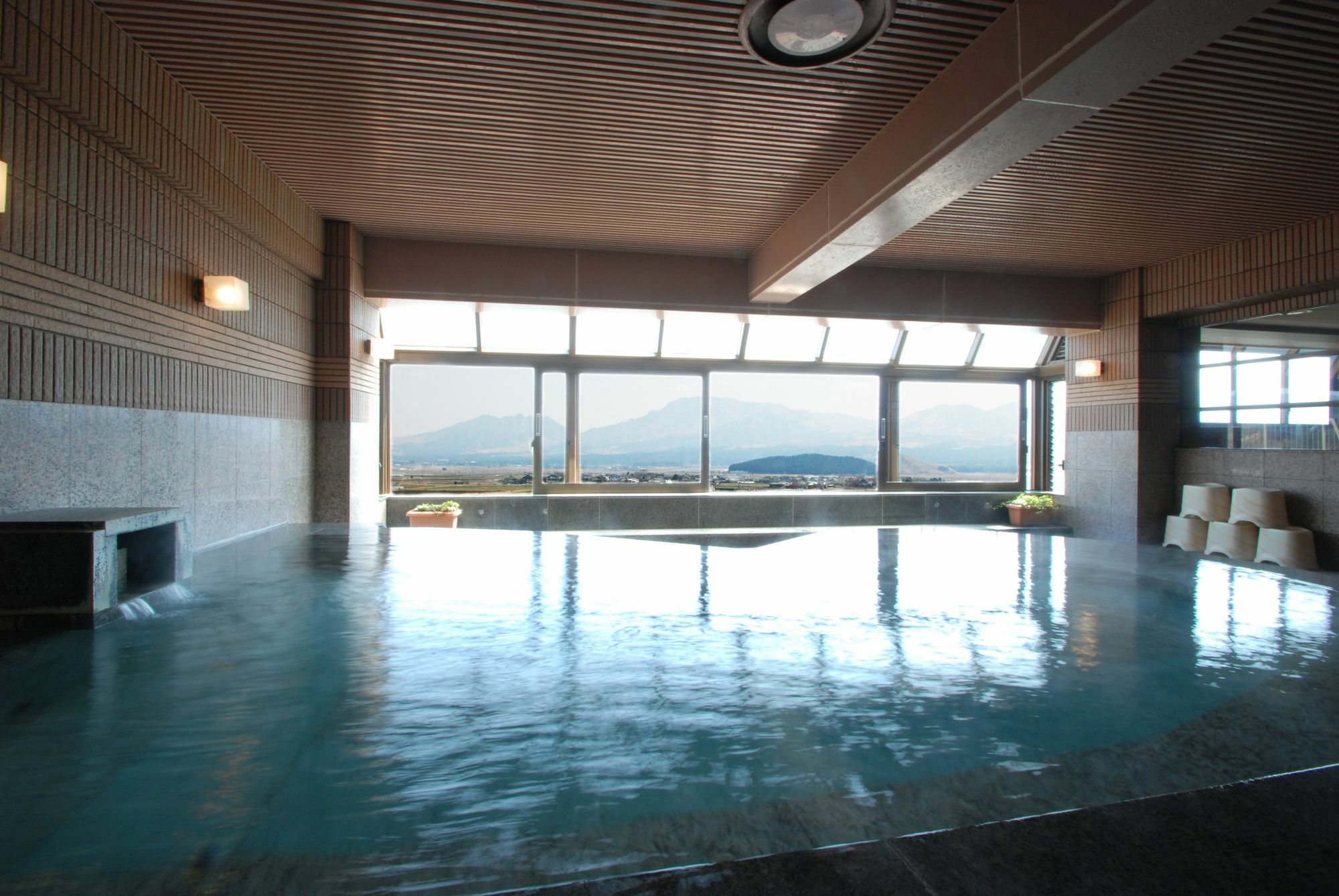 Aso Plaza Hotel Кумамото Екстер'єр фото